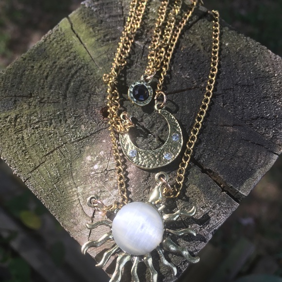 NWT! Dark Gold 3 layered sun & moon necklace - Picture 12 of 16